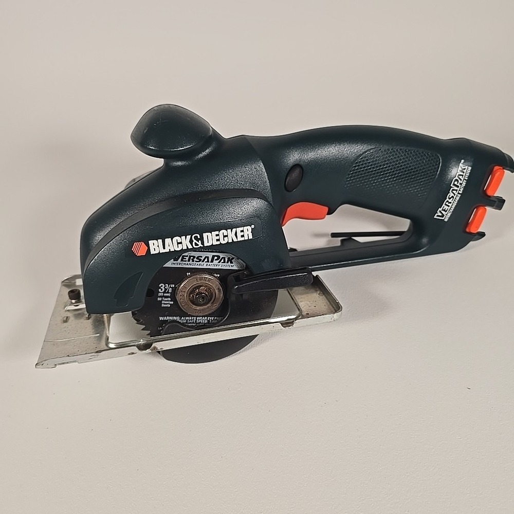 Black & Decker VersaPak 7.2V Cordless 3" Circular Saw VP600 Type 1 Saw Only